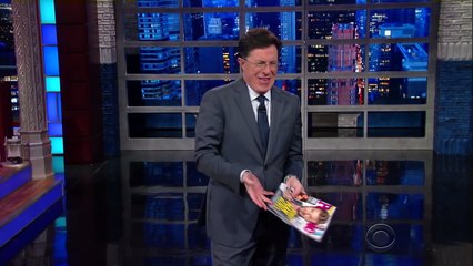 Les gens de lHomme le plus Sexy Vivant de la Liste Dispose dUn Flagrant McCon Omission