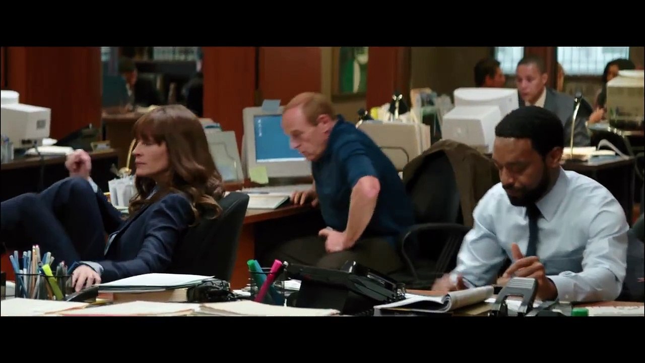 Aux yeux de Tous / Bande annonce VF [Au cinéma le 23 mars]