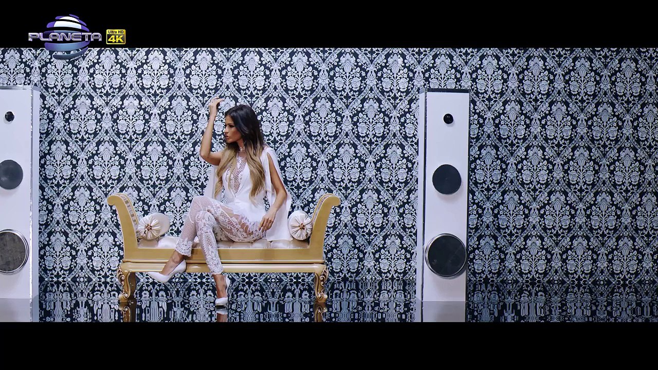 PRESLAVA - CHUPLIVA I VLYUBENA ⁄ Преслава - Чуплива и влюбена, 2016