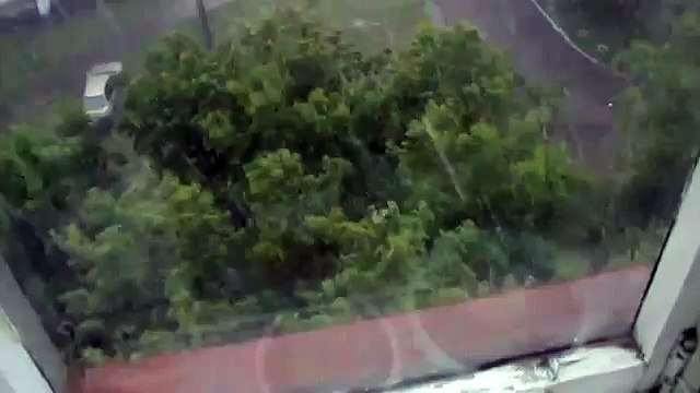 Я успел заснять град в городе Орле Город Орёл 02 июль 2014 год Дождь с градом 02.07.2014