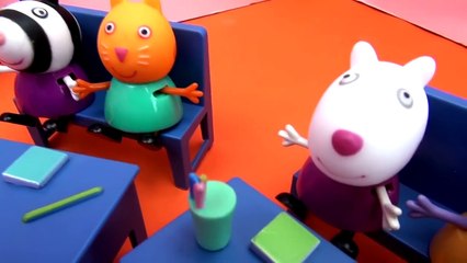 Apprentissage de l’heure pour les enfants / La classe de Peppa Pig apprend l’heure avec vo
