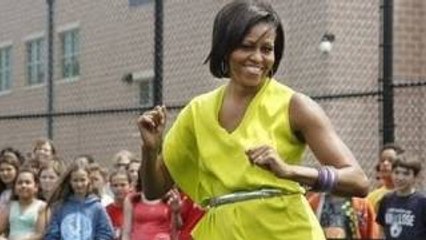 First Lady Michelle Obama does the DOUGIE with D.C. students