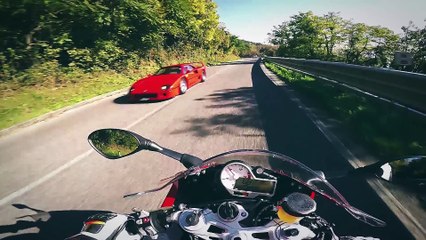 MaxWrist BMW S1000RR vs Ferrari F40