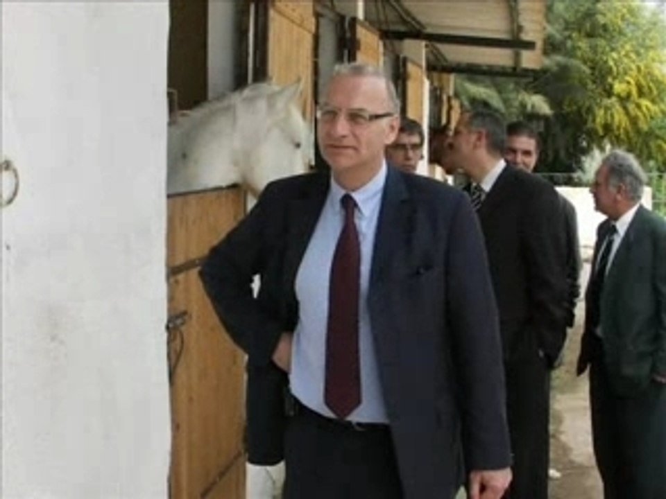 Maire de joué-lès-tours à Mostaganem avril 2007