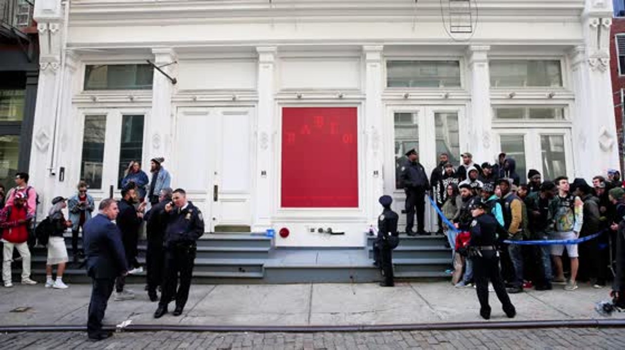Kanye West's Pop-Up 'The Life of Pablo' Shop Rakes in $1M in 2 Days