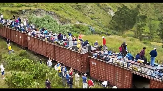 Ecuador- Top 10 Tourist Attractions - Video Travel Guide