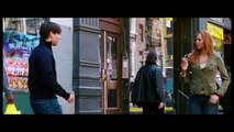 Spiderman qui danse dans la rue avec le vrai son.. Ridicule parodie de Spiderman 3