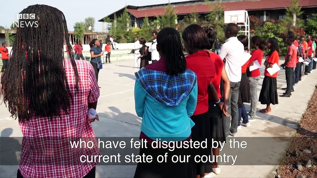 Africas youth pushing leaders for more accountability - BBC News