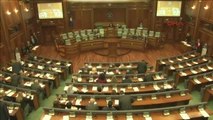 Kosova Meclisi?nde Brüksel İçin Bir Dakikalık Saygı Duruşu