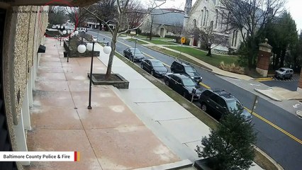 Footage of Car Fall from 4th Floor of Parking Plaza