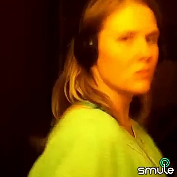 I sing and dance to only girls in the world very very sincerely grounded woman goddess Lee (World Music 720p)