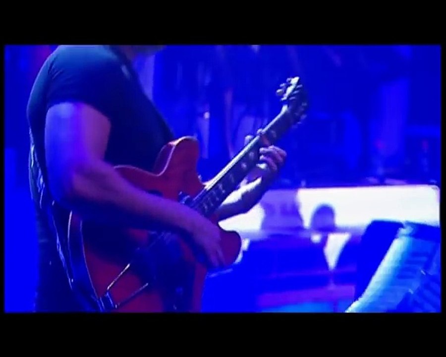 Eyal Golan - musique d'ouverture - Nokia - CANAL+