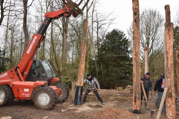 Reconstruction néolithique sur l'Archéosite d'Aubechies