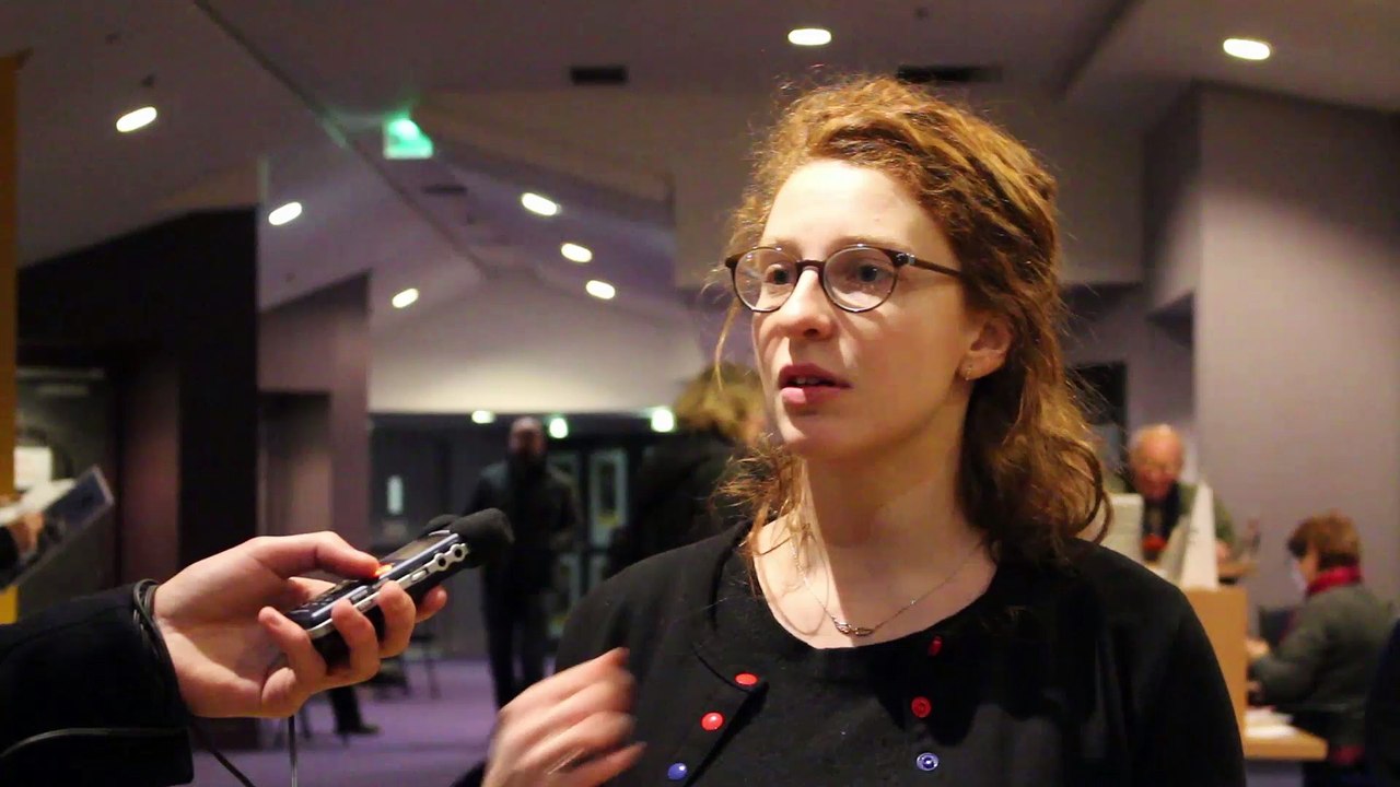 Interview de l'actrice et metteuse en scène Lola Naymarck