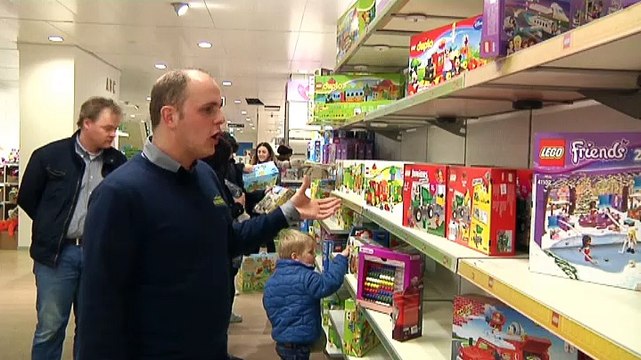 Mensen komen niet alleen voor de korting, ze komen voor een dagje uit - RTV Noord