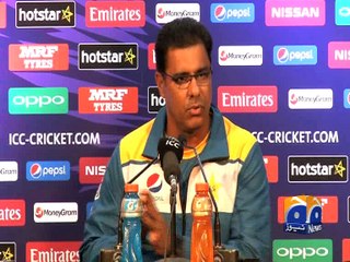 Waqar Younis 'bids farewell' to team in emotional speech -24 March 2016