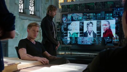 Shadowhunters 1x12 Sneak Peek "Malec" (HD)