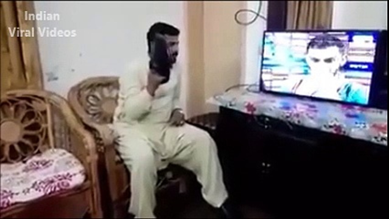 Funny Pakistani fan Fire on Pak cricket board & Players After India beats pak in t20 worldcup match 2016