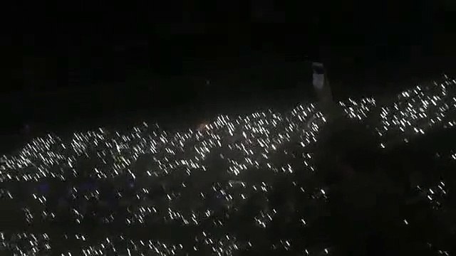 Adele performed - Make You Feel My Love (by Bob Dylan) in memory of the victims of terrorist acts in Brussels