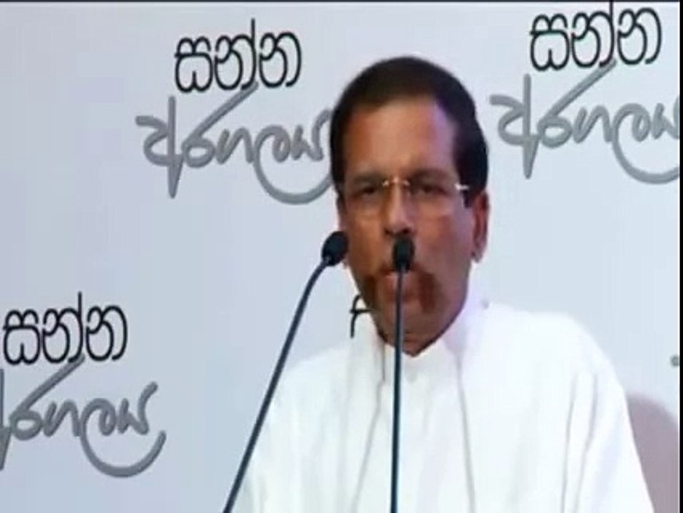 ග්‍රාමසේවක සිරාගේ කුණු හරුප කතාව.      sri Lanka president