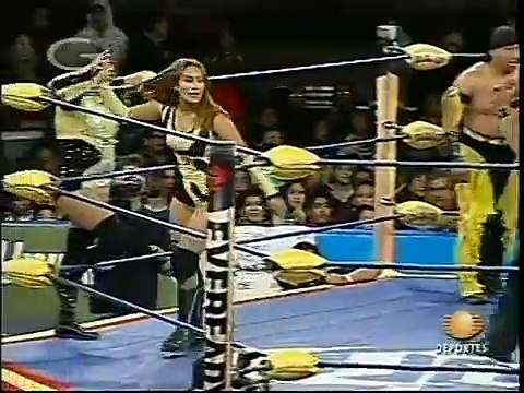 AAA-SinLimite 2009-01-19 Guanajuato 01 Billy Boy, El Oriental & Cinthia Moreno vs. Gran Apache, Fabi Apache & Mari Apache