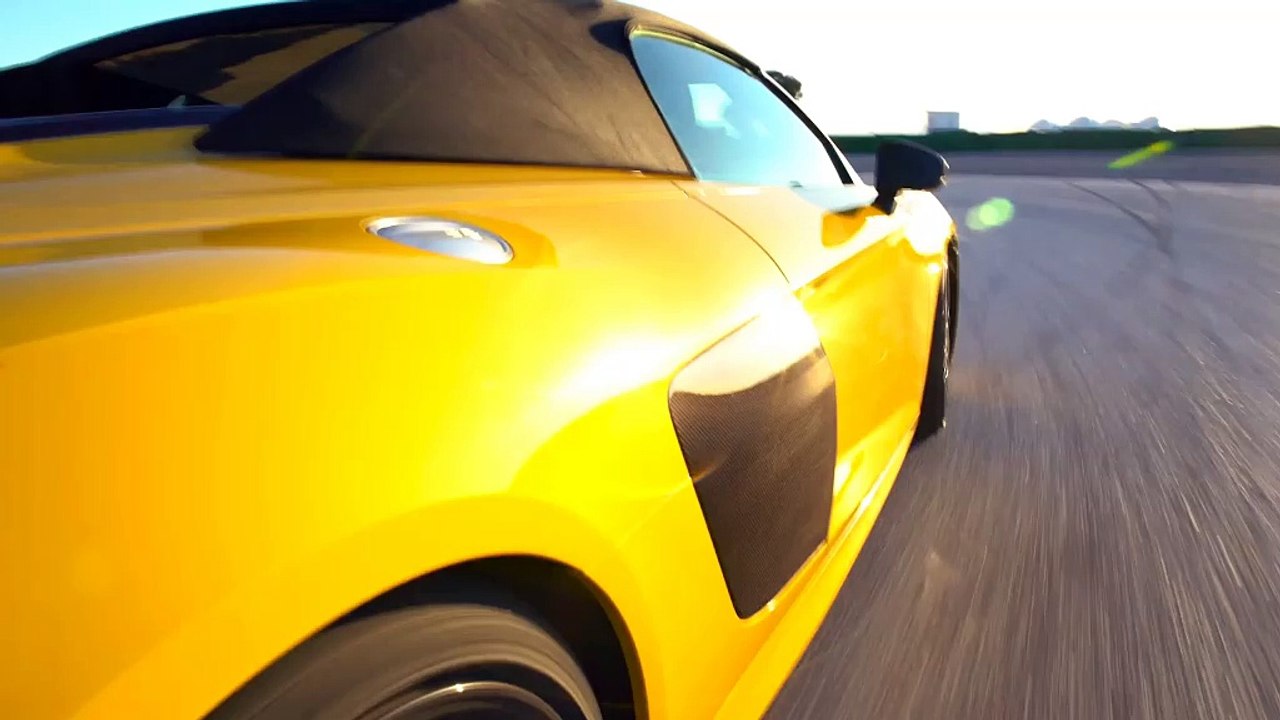 Audi R8 Spyder (sur circuit)