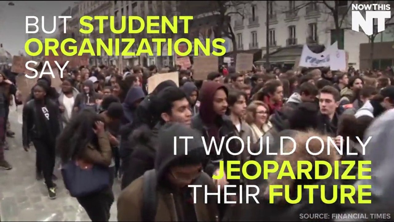 French Students Clash With Police While Protesting Government Reforms
