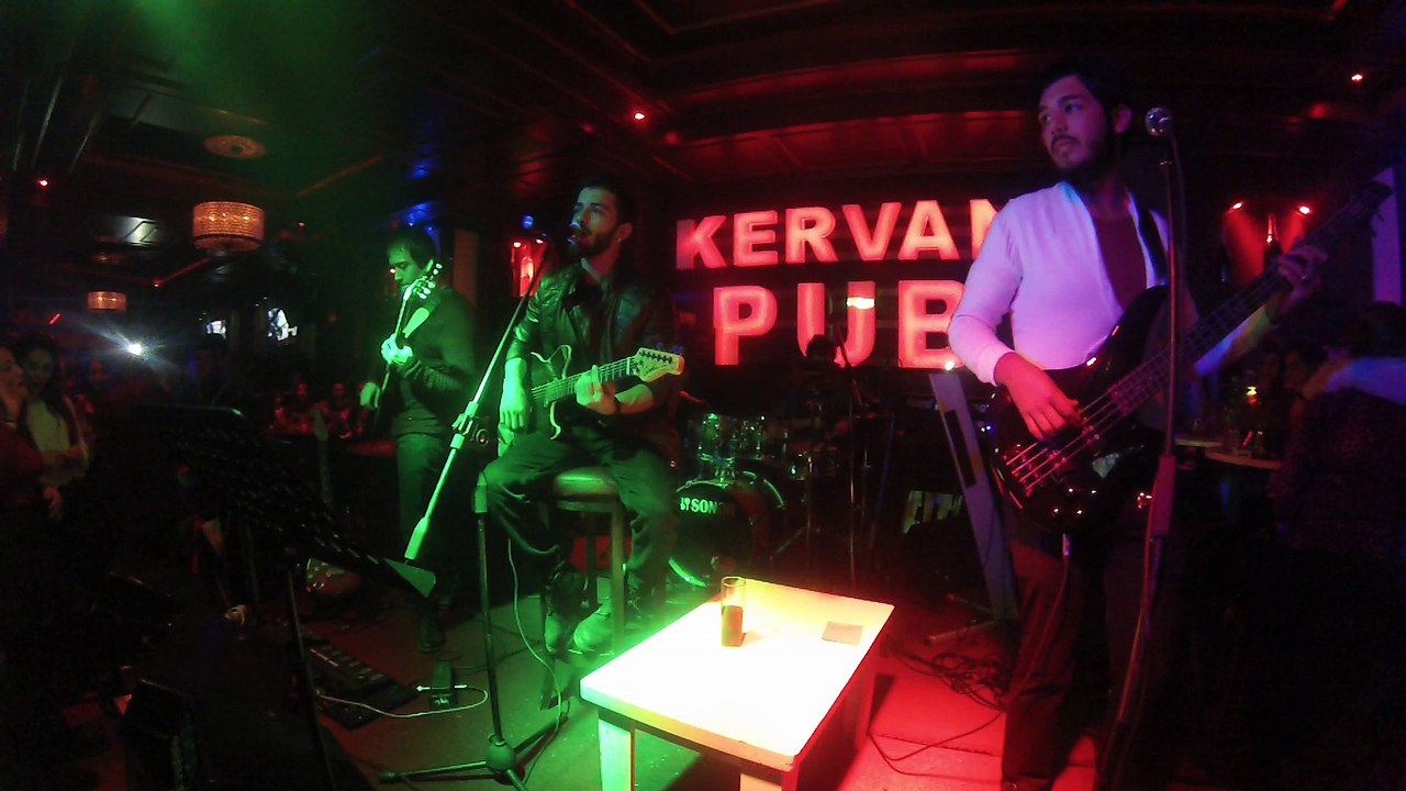 Onur Koç - Ondört Bahar (Kervan Pub - Alanya)