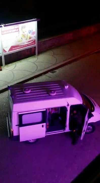 Rize’de sinema önünde bomba paniği