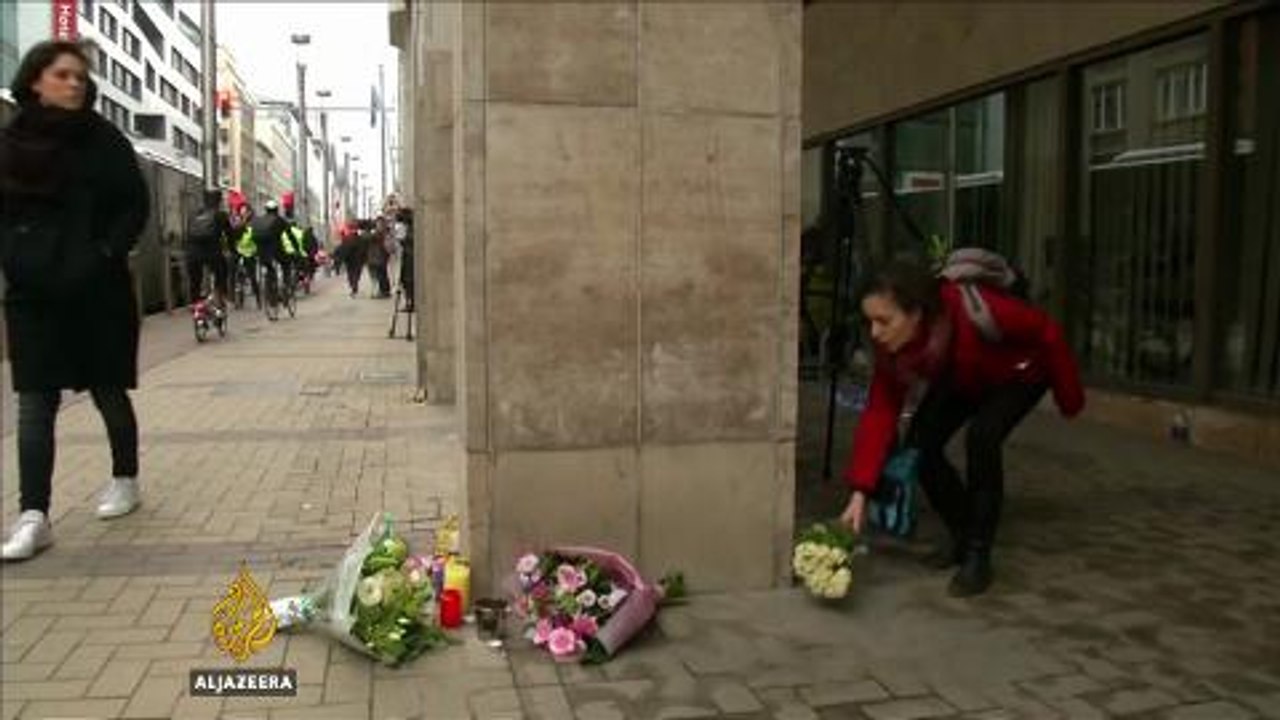 Brussels attacks: suspects still at large