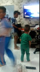 Oggy nhảy What does the fox say?