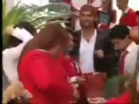 Clase de etica Ejercicio para conocerse Rebelde way/Rebelde/Corazon rebelde/Rebelde way (P