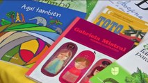 Organización dona libros a niños inmigrantes