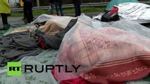 Greece: Refugees block highway connecting to Macedonia in protest