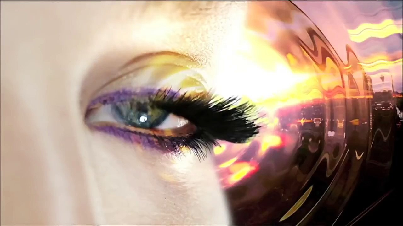 The Colossal GO Extreme Leather Black Mascara أسود داكن من ميبيلين Colossal GO Extreme ماس