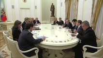 EEUU y Rusia de acuerdo en acelerar transición política en Siria