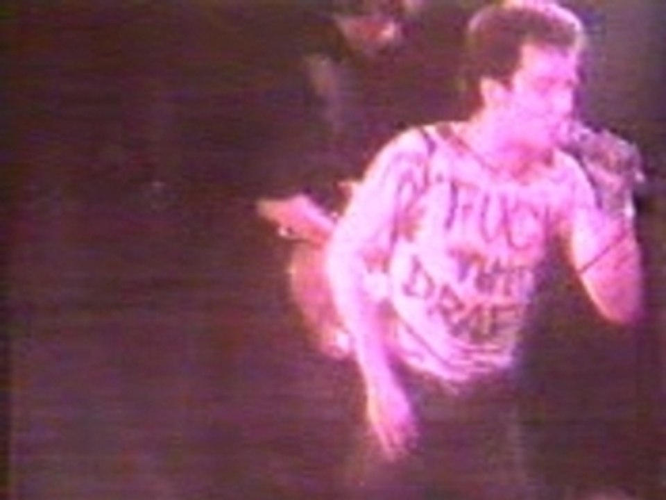 Dead Kennedys - California Uber Alles