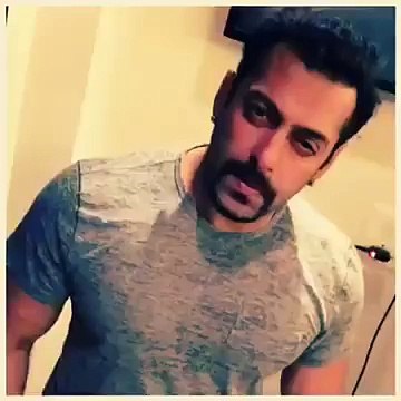 Salman Khan and Sonakshi Sinha Dubmash - Dubmash-hdmovize.com