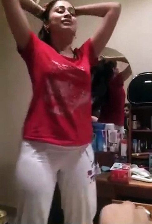 Girls Dance