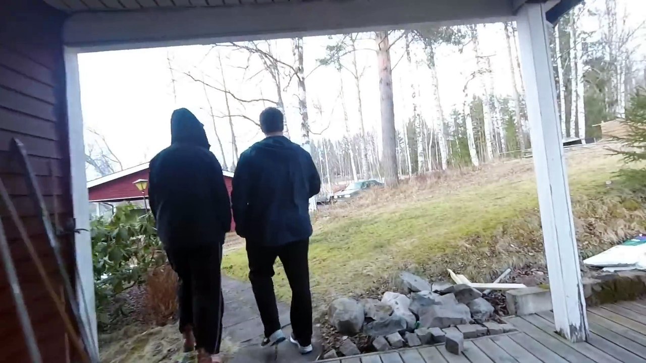 Un lancer d'oeufs sur une voiture vire à la catastrophe