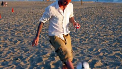 David Beckham awesome skills !!!