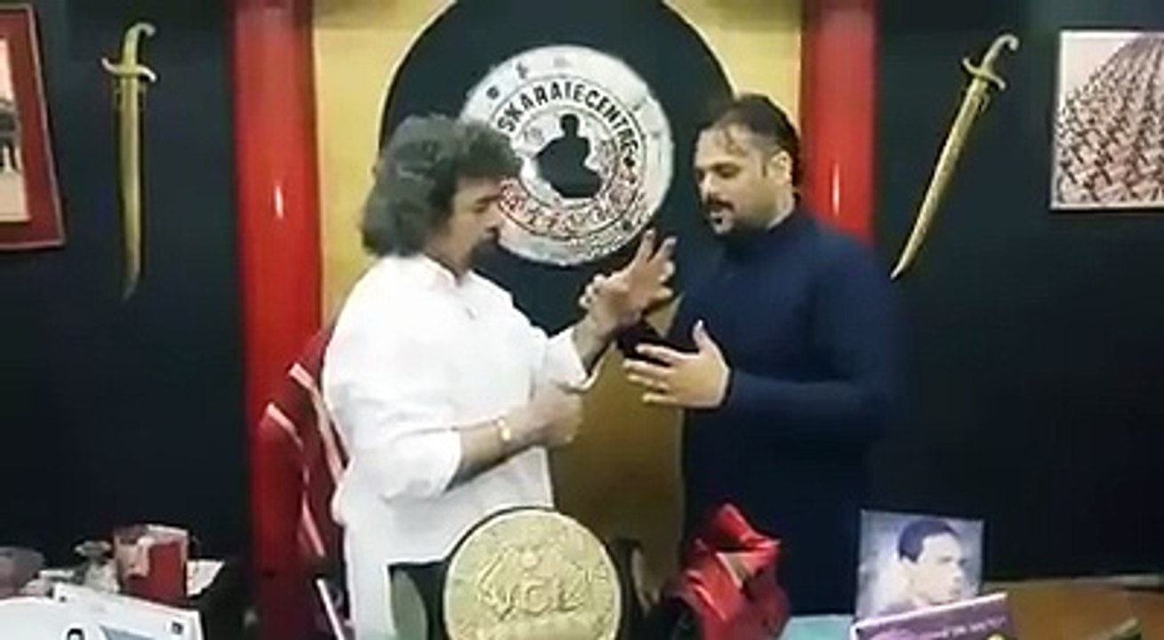 The Legend himself Grand Master Ashraf Tai Promoting VCL