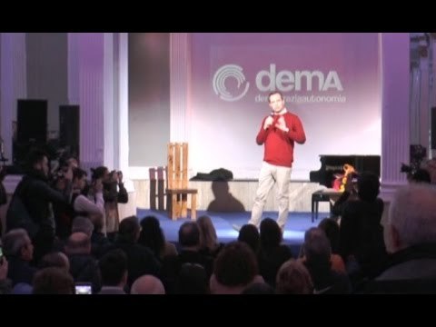 Napoli - Elezioni, de Magistris inaugura l'Agorà demA (24.03.16)