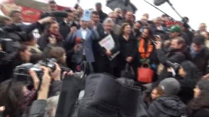 Can Dündar Adliye Önünde Açıklama Yaptı