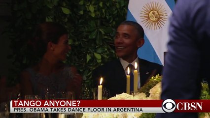 Le tango d'Obama avec une jolie danseuse à Buenos Aires