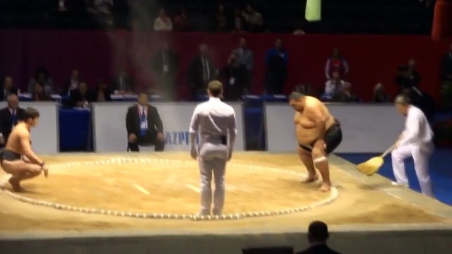 Чем больше шкаф, тем громче падает!