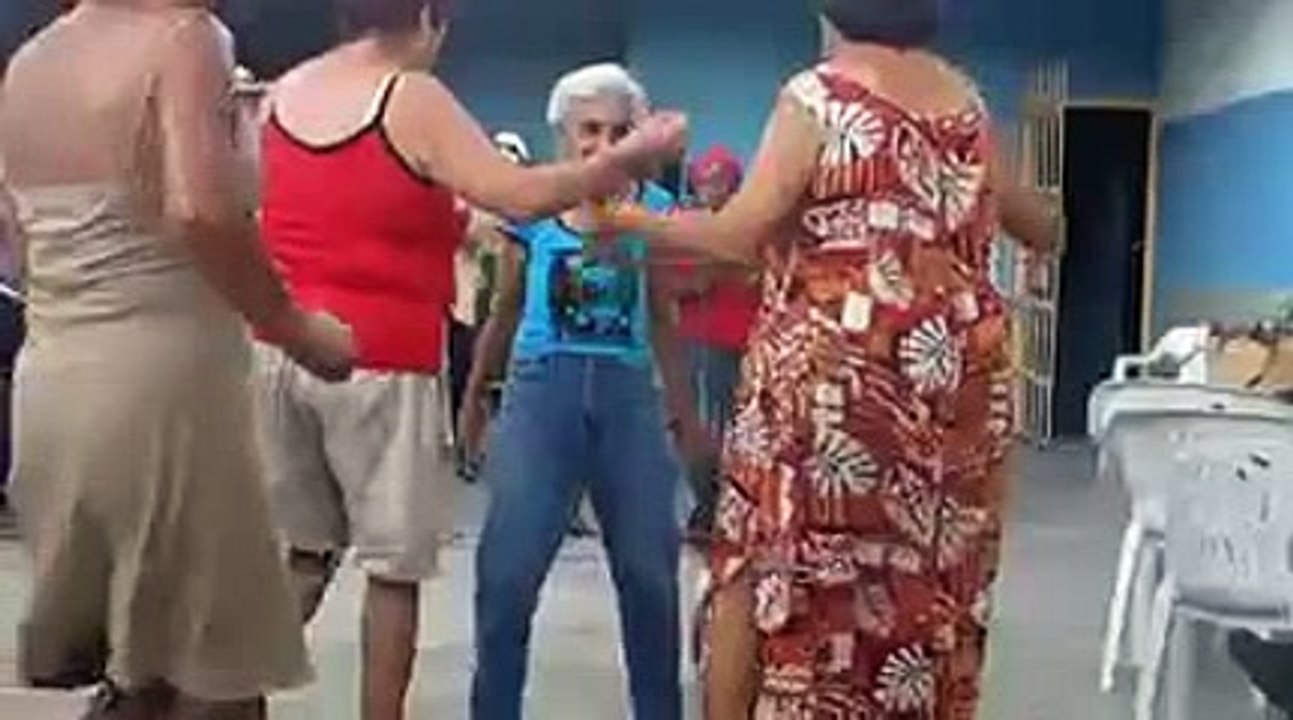 Sona_Kitna_Sona_Hai_Very_Funny_Song - Funny Videos