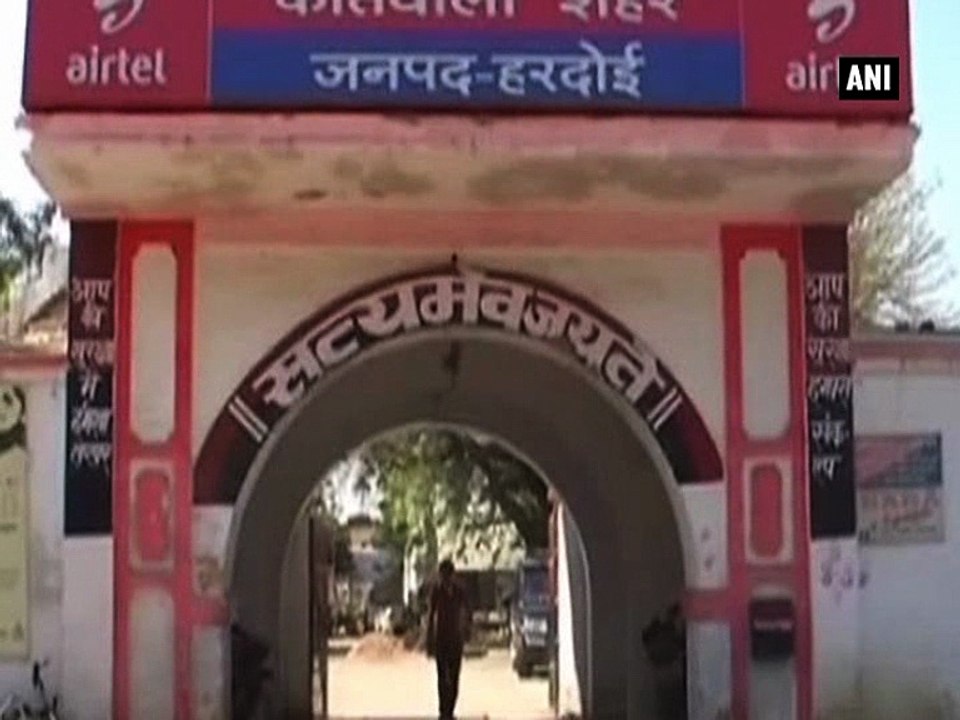 UP cops thrash suspected thief brutally inside police station