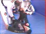 Ricardo De La Riva - Brazilian Jiu Jitsu tecniques 15