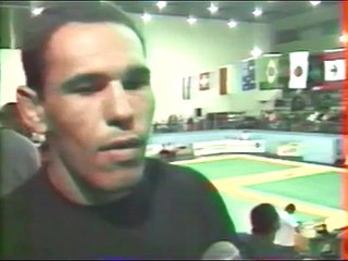 Ricardo De La Riva - Brazilian Jiu Jitsu tecniques 26